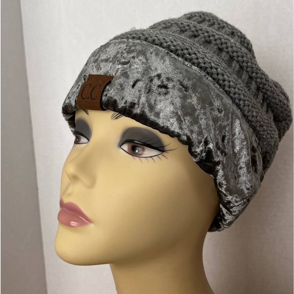 Girly girl original beanie new with tags